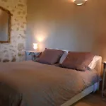 Bed & Breakfast D'hotes La Treille Ligardes