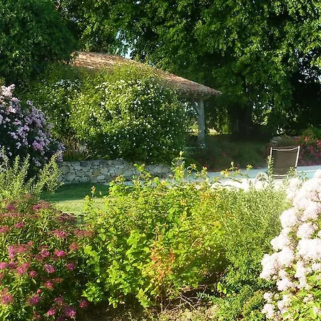 D'hotes La Treille Nocleg ze śniadaniem 3*