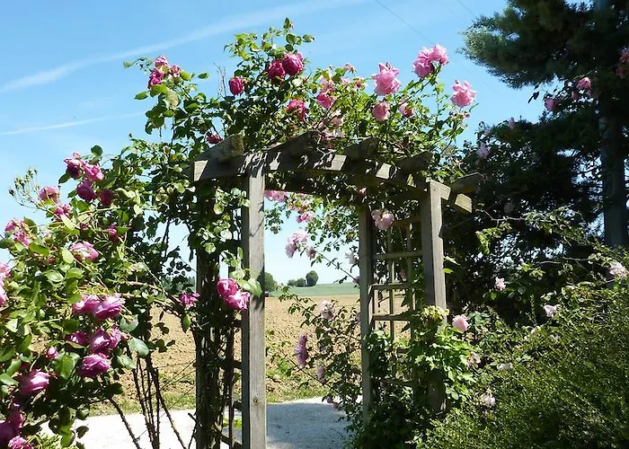 D'hotes La Treille Bed & Breakfast 3*