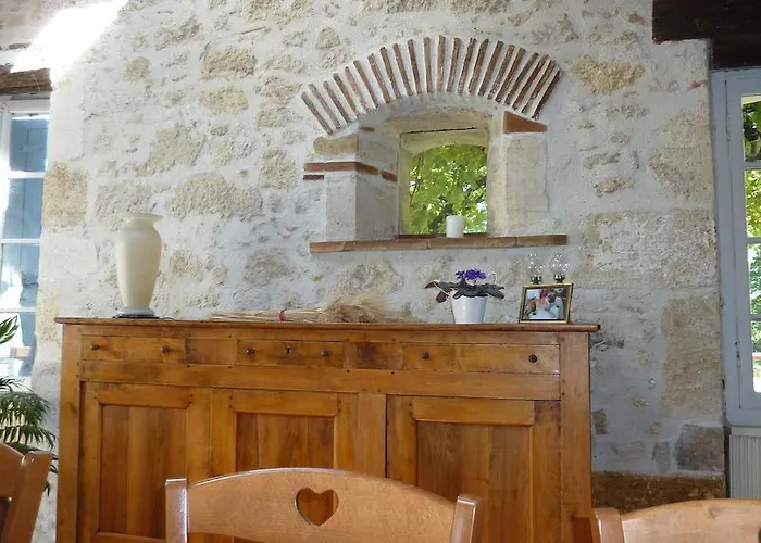 D'hotes La Treille Bed & Breakfast 3*